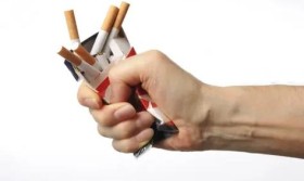 How to Quit Smoking When You Smoke While Drinking Alcohol